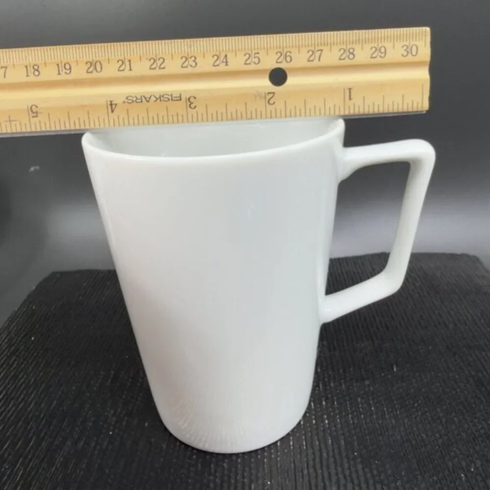 Pottery Barn PB Modern White Ceramic Coffee Mug Cup Set 2 Mugs Cup‎ Ceramic READ